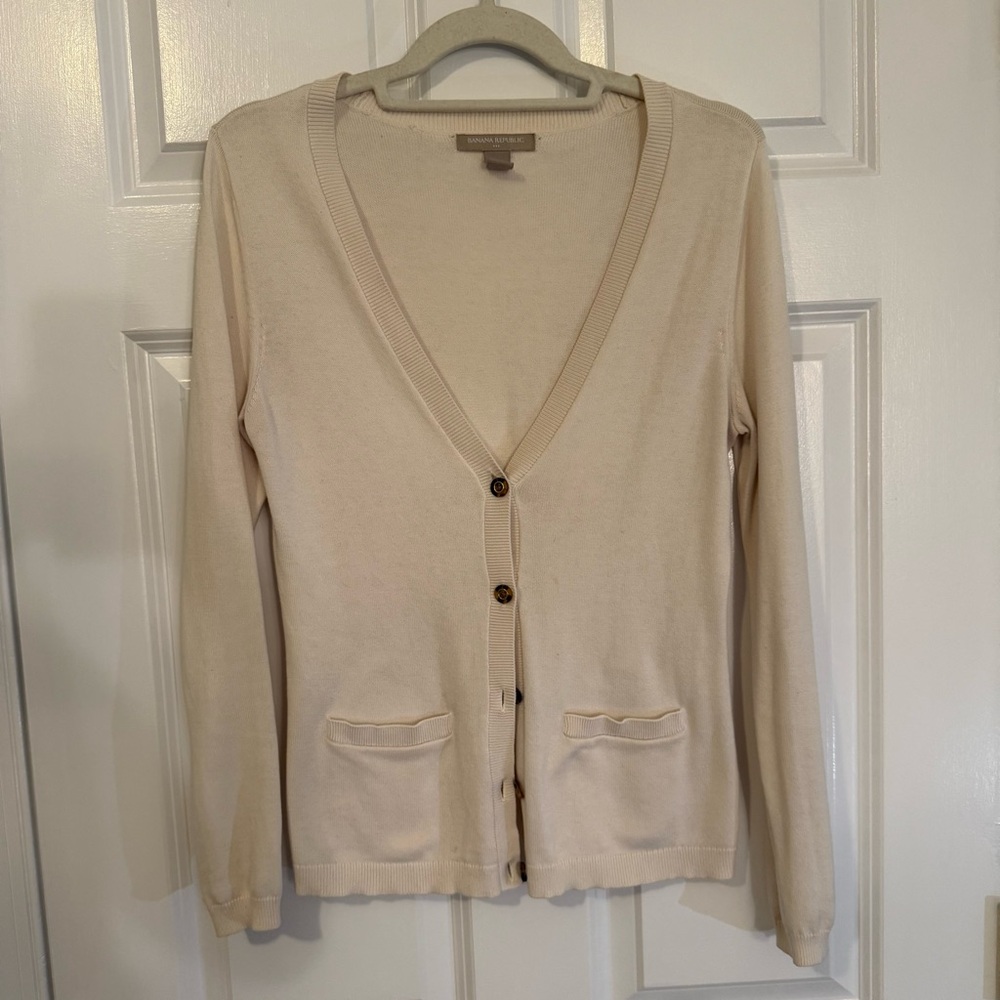 Banana Republic Cream Cardigan Sweater